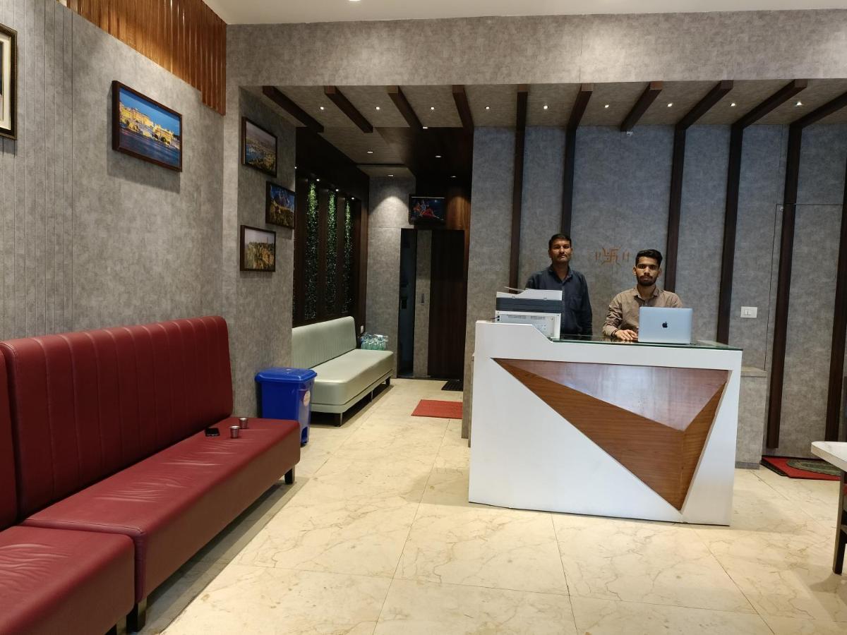 Hotel Vrinda Inn 烏代浦 外观 照片