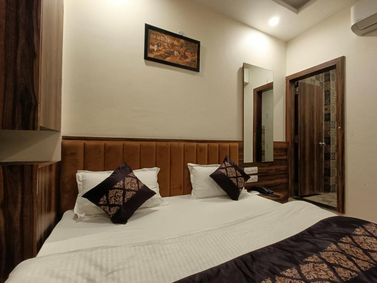 Hotel Vrinda Inn 烏代浦 外观 照片
