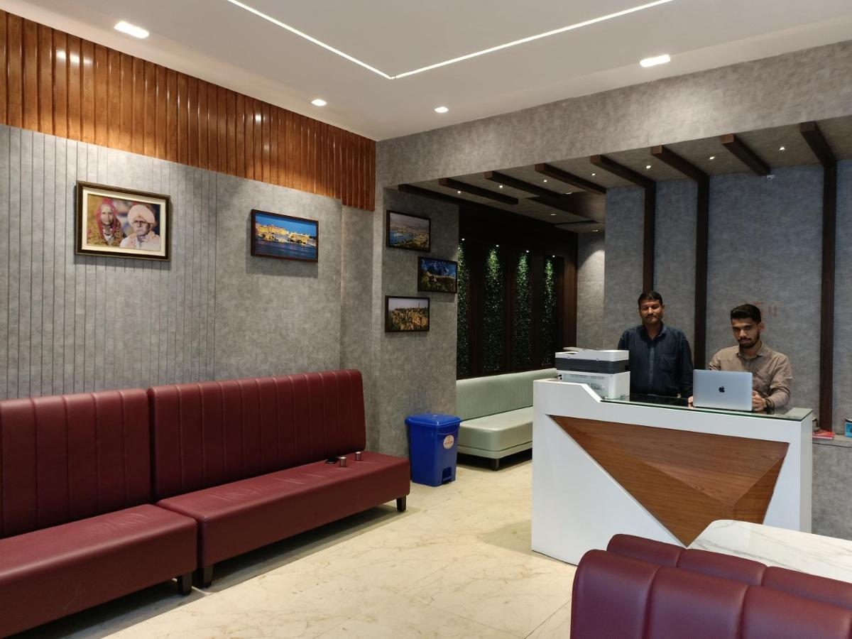 Hotel Vrinda Inn 烏代浦 外观 照片