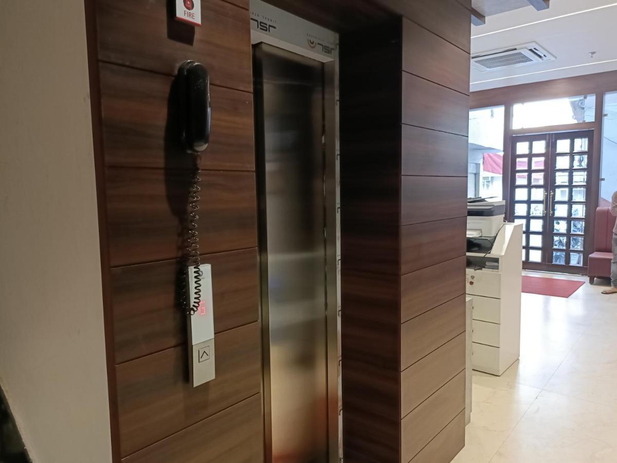 Hotel Vrinda Inn 烏代浦 外观 照片