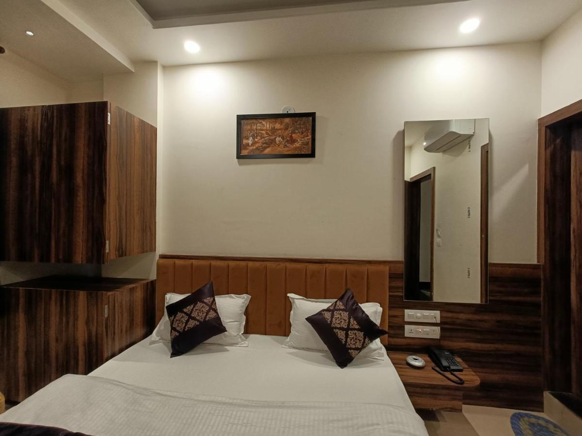 Hotel Vrinda Inn 烏代浦 外观 照片