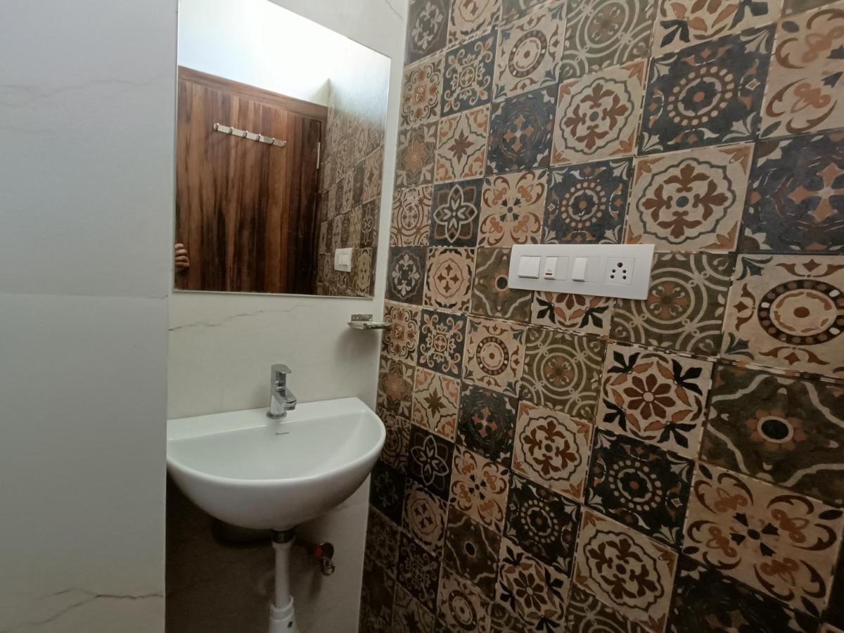 Hotel Vrinda Inn 烏代浦 外观 照片